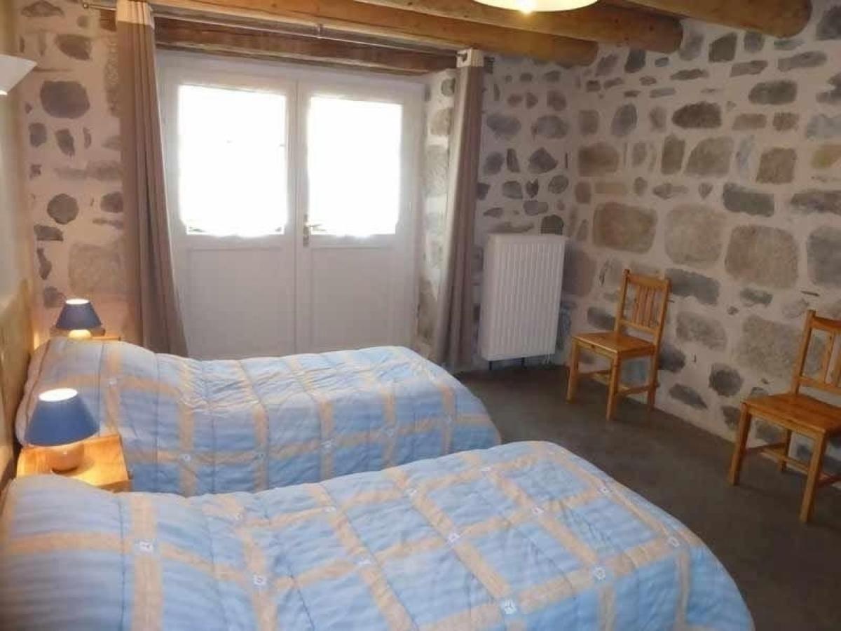 Gite Charmant Pour 8 Pers A Rauret Avec Cheminee, Terrasse Et Acces "Tourisme Et Handicap" - Fr-1-582-186 Eksteriør billede